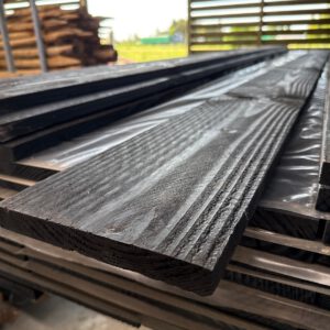 560.016 M1 Douglas   22 x 200 mm - Zwart