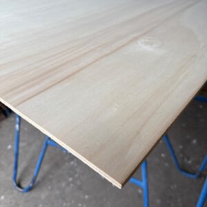 530.090 Populieren Multiplex 2500 x 1220 x 9 mm