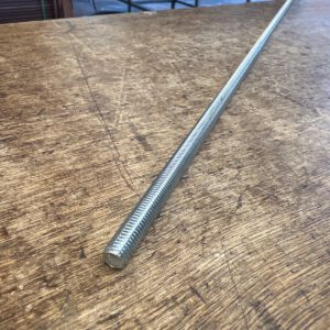 820.200 Gegalv draadeind    8 mm / L. 1 m