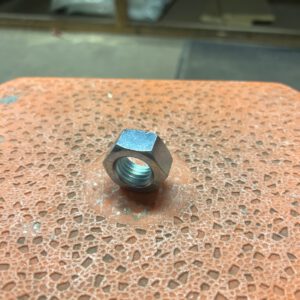 820.230 Gegalv moeren  20 mm