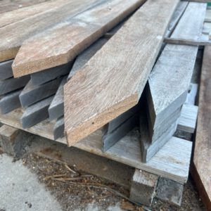 600.417 Kleine paaltjes L. 1.00 26 x 100 mm